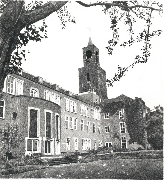 Main building south side<i class='fa-solid fa-minus'></i>